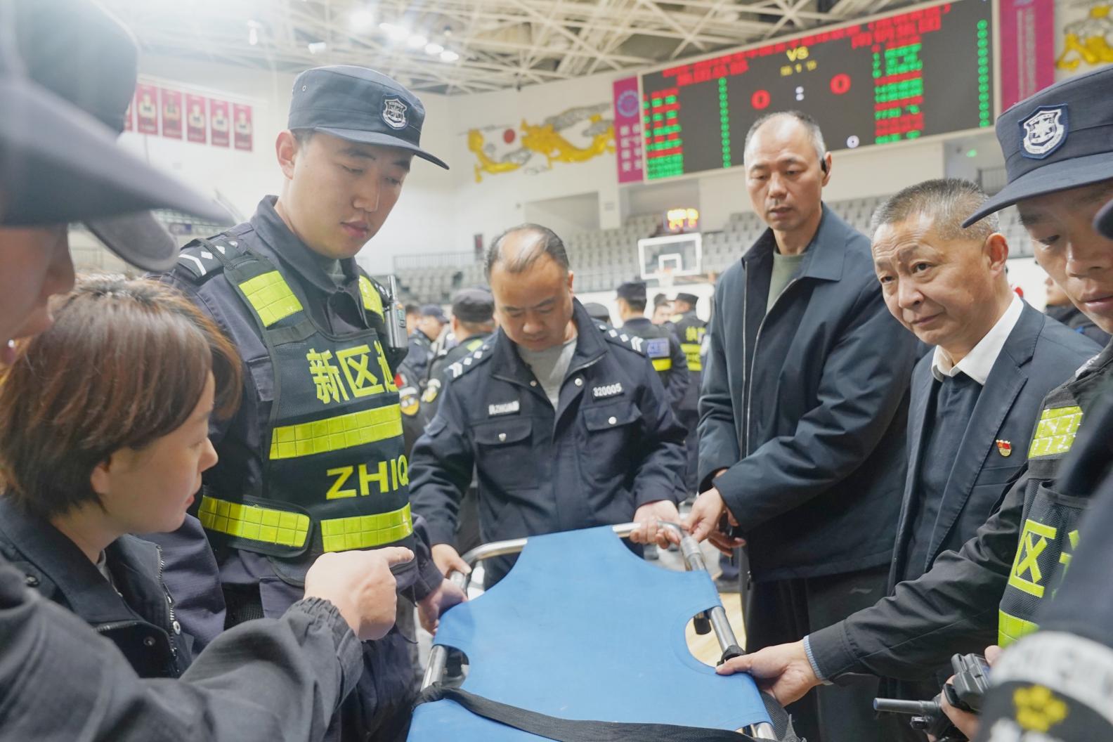 E:/25.12.10后 上傳網(wǎng)站留存/“保安衛(wèi)士”護(hù)航，熱血燃賽場(chǎng)！——南京市保安服務(wù)有限公司大廠分公司保障WCBA女籃聯(lián)賽激情開燃/照片/微信圖片_20251210133623_254_1.jpg微信圖片_20251210133623_254_1